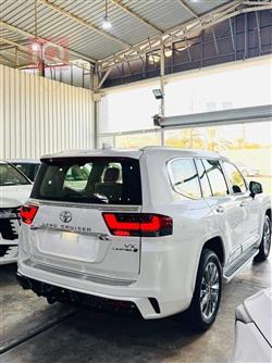 تويوتا لاندكروزر